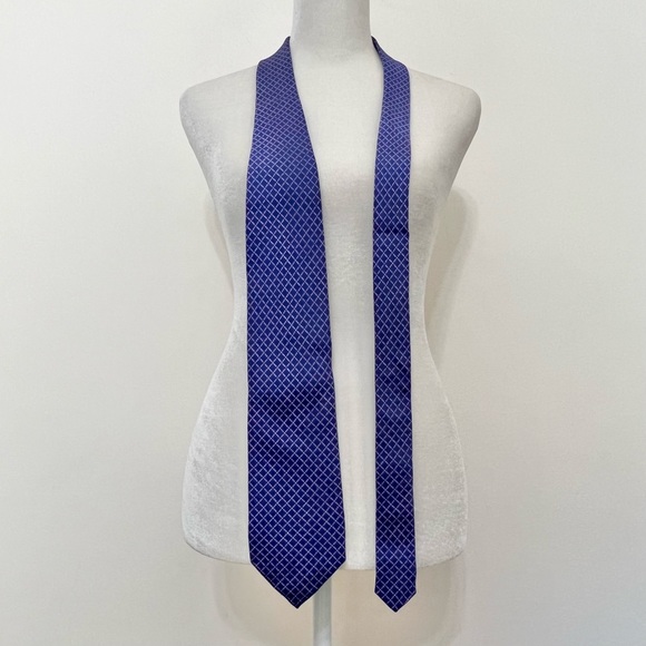 Land’s End Silk Tie - Picture 3 of 6